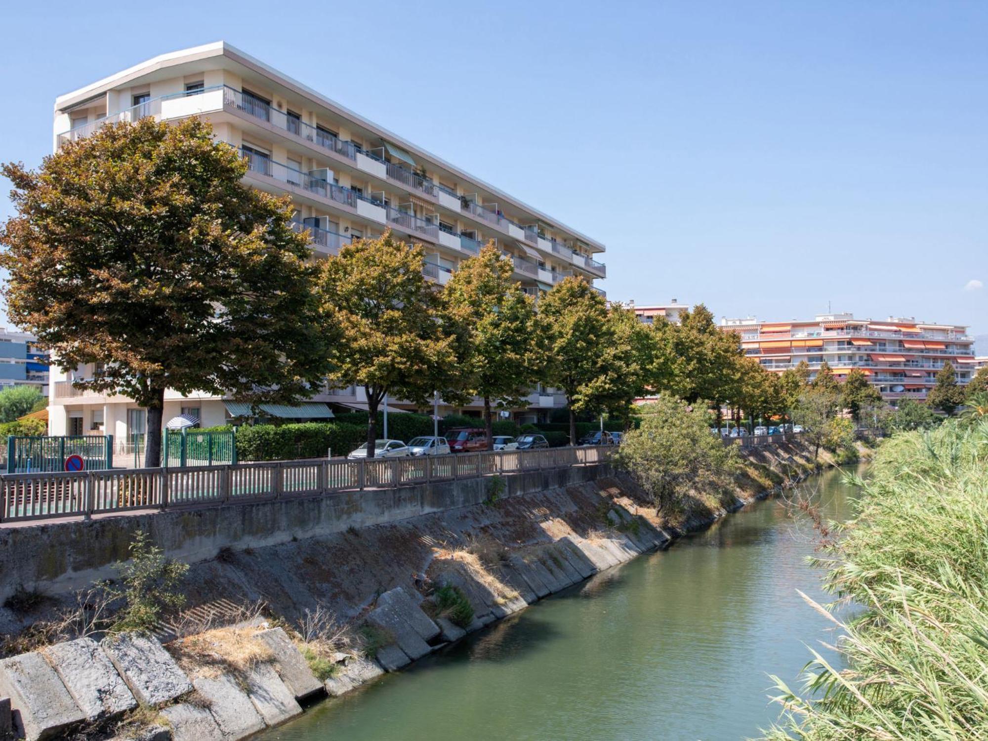 Studio Le Cagnes Beach-1 By Interhome Екстериор снимка